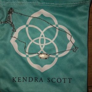 Kendra Scott Pendant Necklace